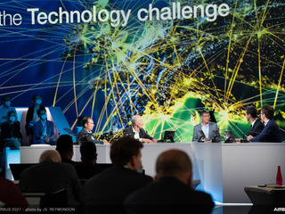 Airbus-Summit-2021-Day-01-The-Technology-Challenge-010.jpg