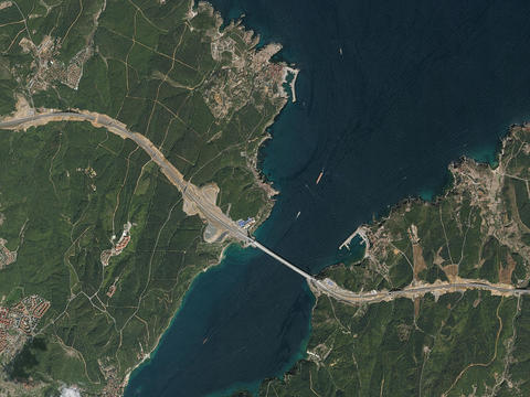 Pleiades Satellite Image - Bridge over the Bosphorus - Türkiye Pleiades Satellite Image - Bridge over the Bosphorus - Türkiye