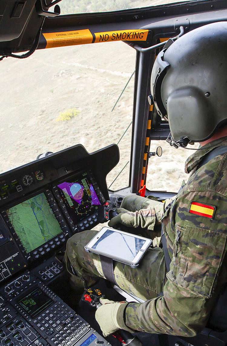 NH90-cockpit.jpg NH90-cockpit.jpg