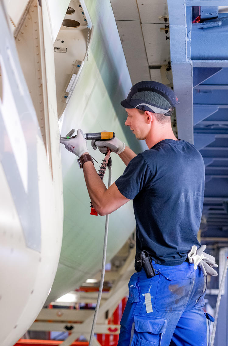 Manufacturing & Quality professional Manufacturing & Quality professional