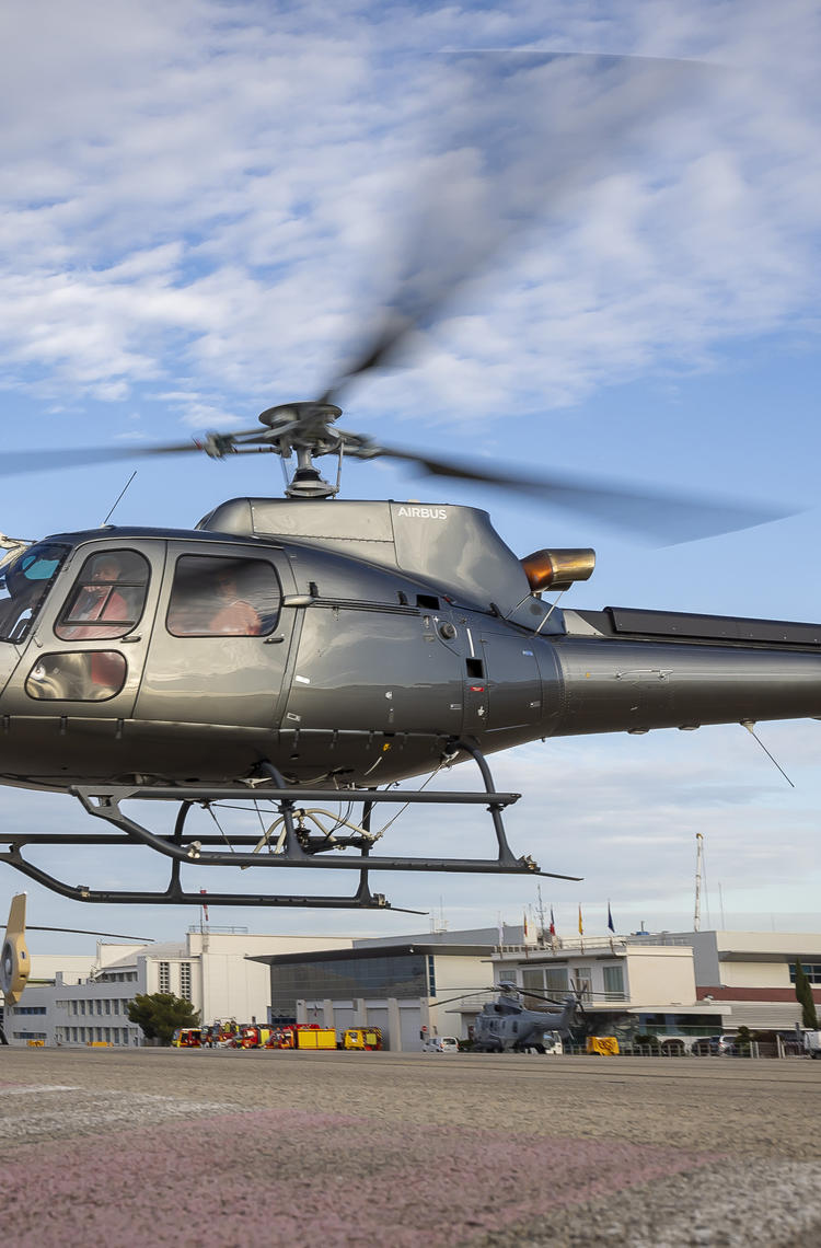 H125 H125